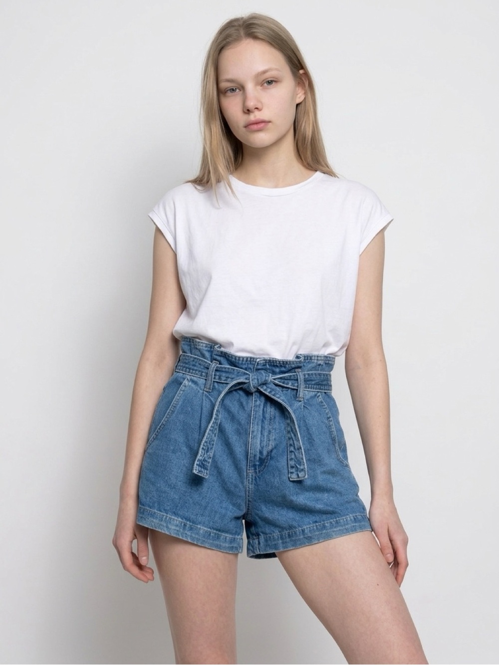 DL1961 Camile Paperbag High Rise Denim Shorts Size 26